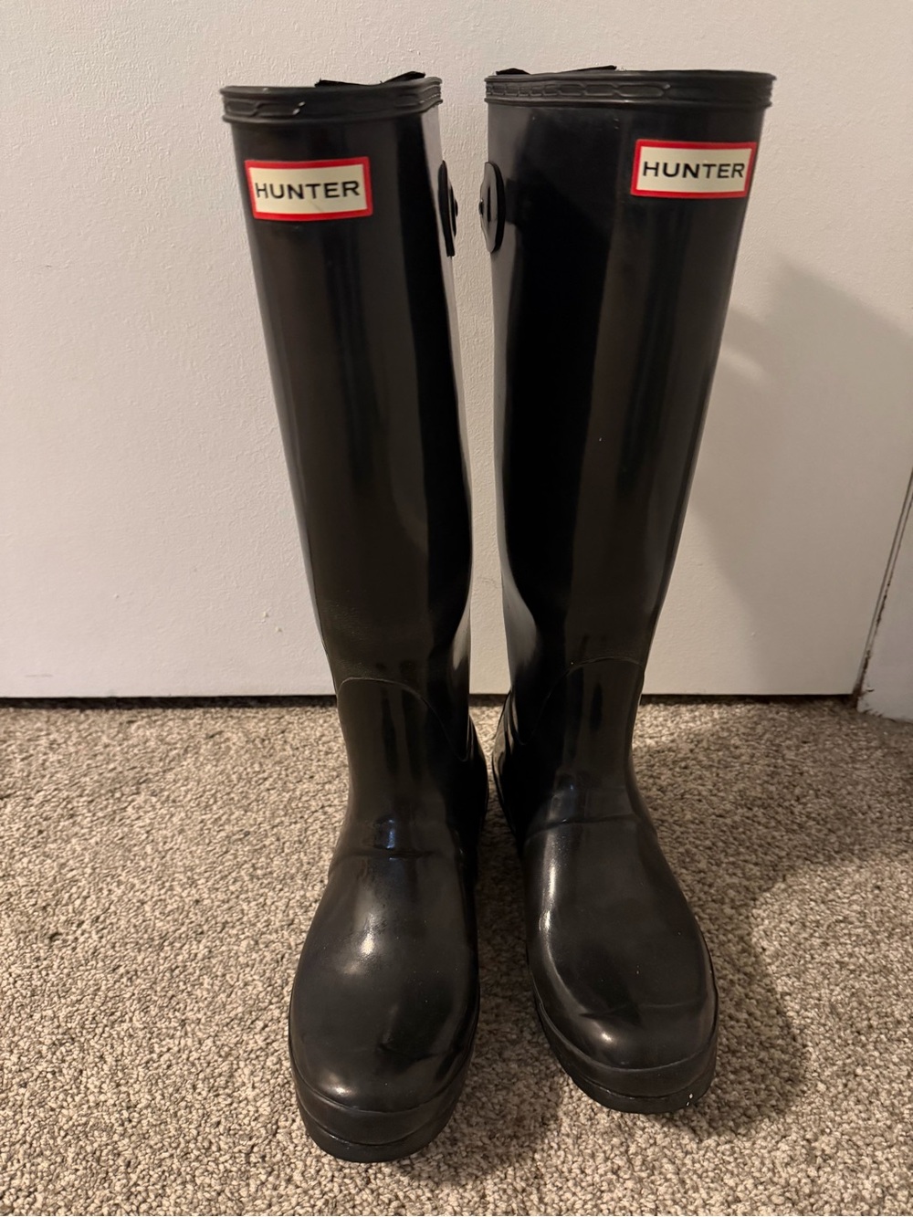 Hunter Gloss Black Tall Rubber Rain Boots with Red Logo